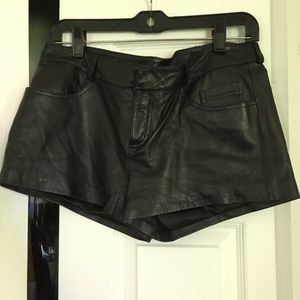 Bebe Kardashian’s leather shorts, 6